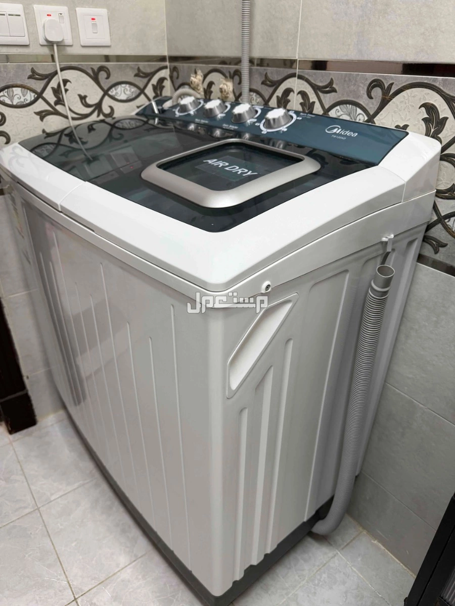 غسالة بحالة جيدة  بسعر 500 الرياض