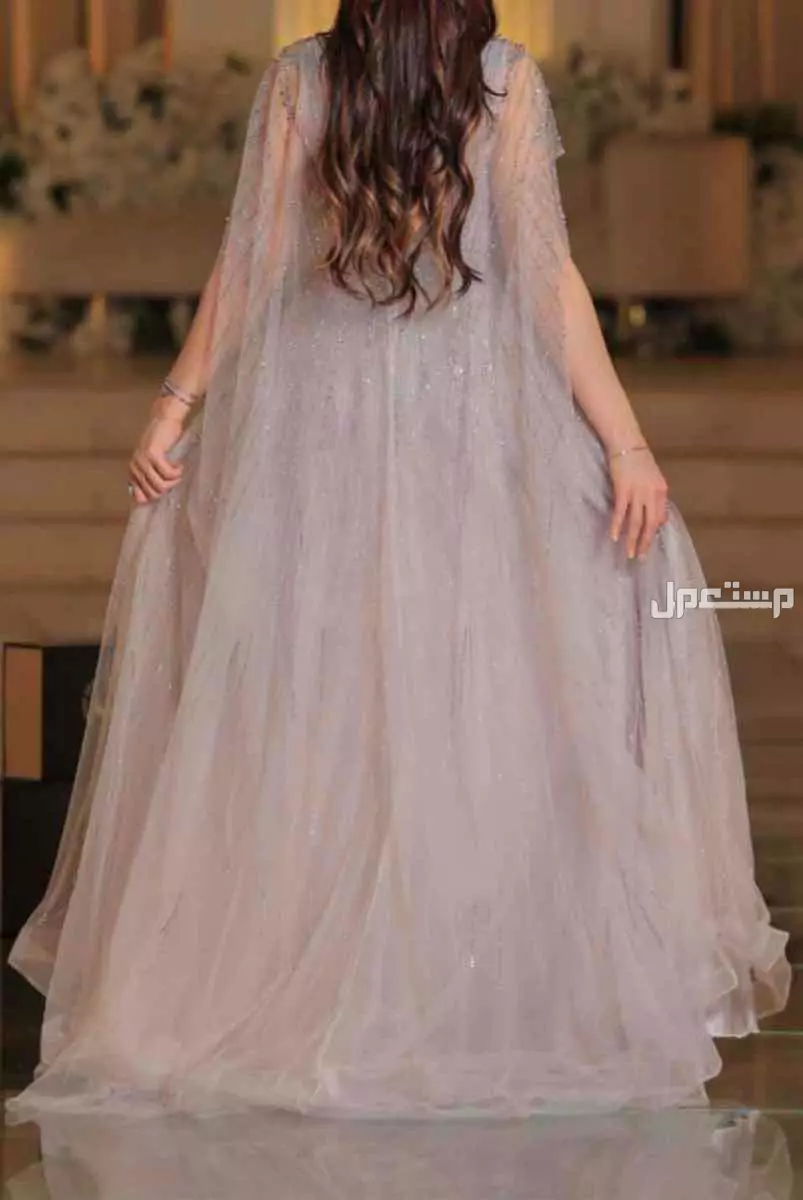 القصيم عنيزة في عنيزة فستان للبيع بسعر 250 ريال سعودي صور من نفس الموقع اللي اشتريته منه