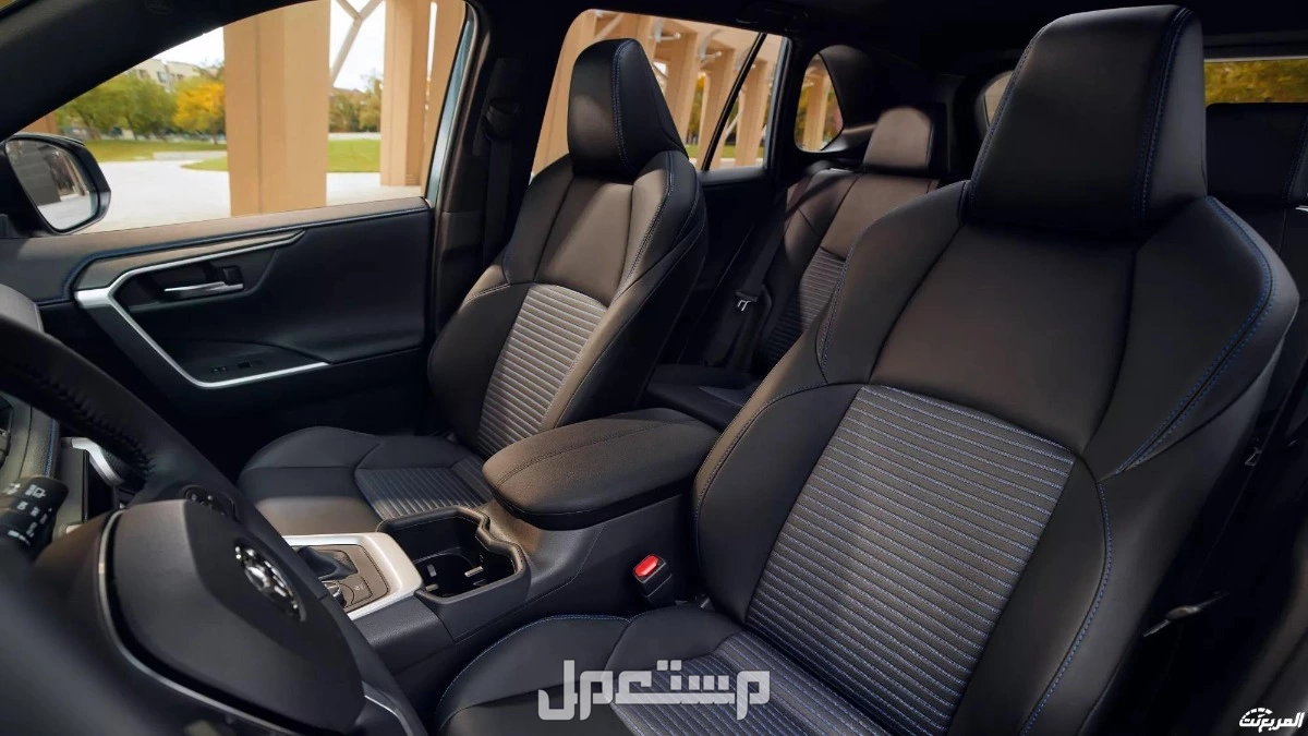 أفضل سيارات تويوتا نسائية 2026 مع الأسعار والمواصفات والصور تويوتا راف 4 2025