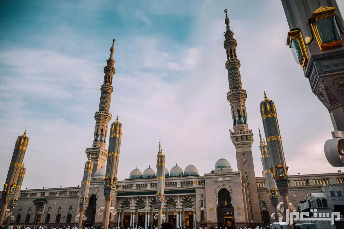 أفضل 10 أماكن في المدينة المنورة للزيارة بعد العمرة 2026 أفضل أماكن في المدينة المنورة للزيارة بعد العمرة
