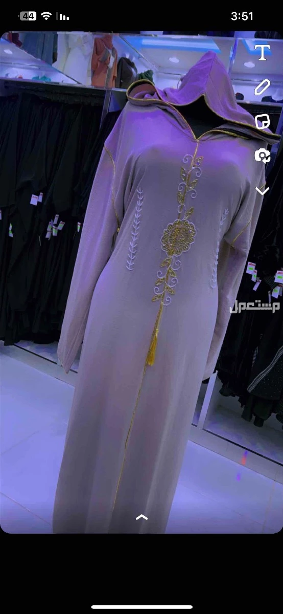 ملابس نسائيه بيع بالكامل  ويوجد عبايات وطرح جديده جميع المديلات في البكيرية بسعر 20 ريال سعودي