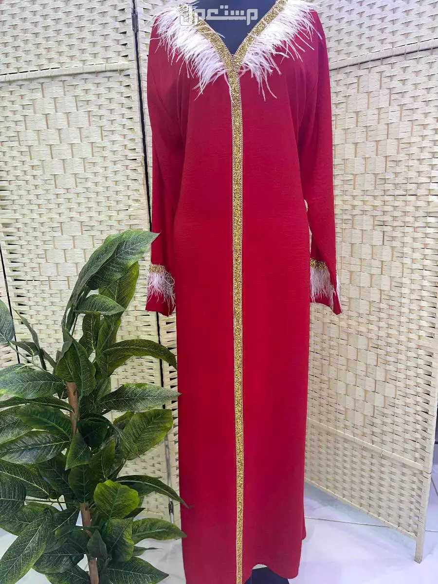 ملابس نسائيه بيع بالكامل  ويوجد عبايات وطرح جديده جميع المديلات في البكيرية بسعر 20 ريال سعودي