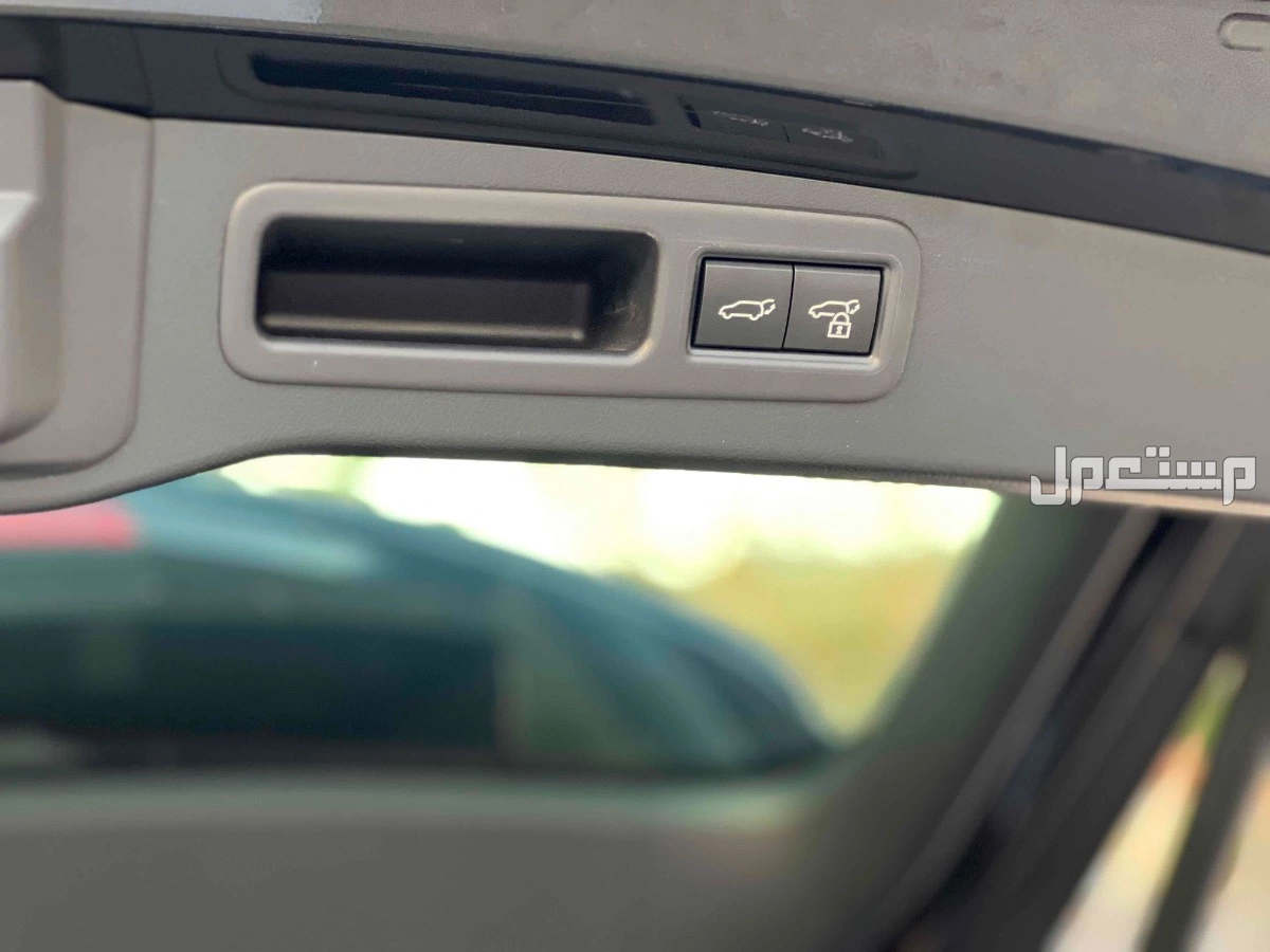 لكزس RX 2023 مستعملة للبيع في جدة بسعر 265 ألف ريال سعودي