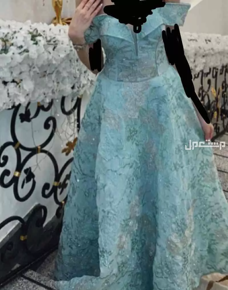 فستان سماوي فخم في جدة بسعر 500**400 ريال سعودي