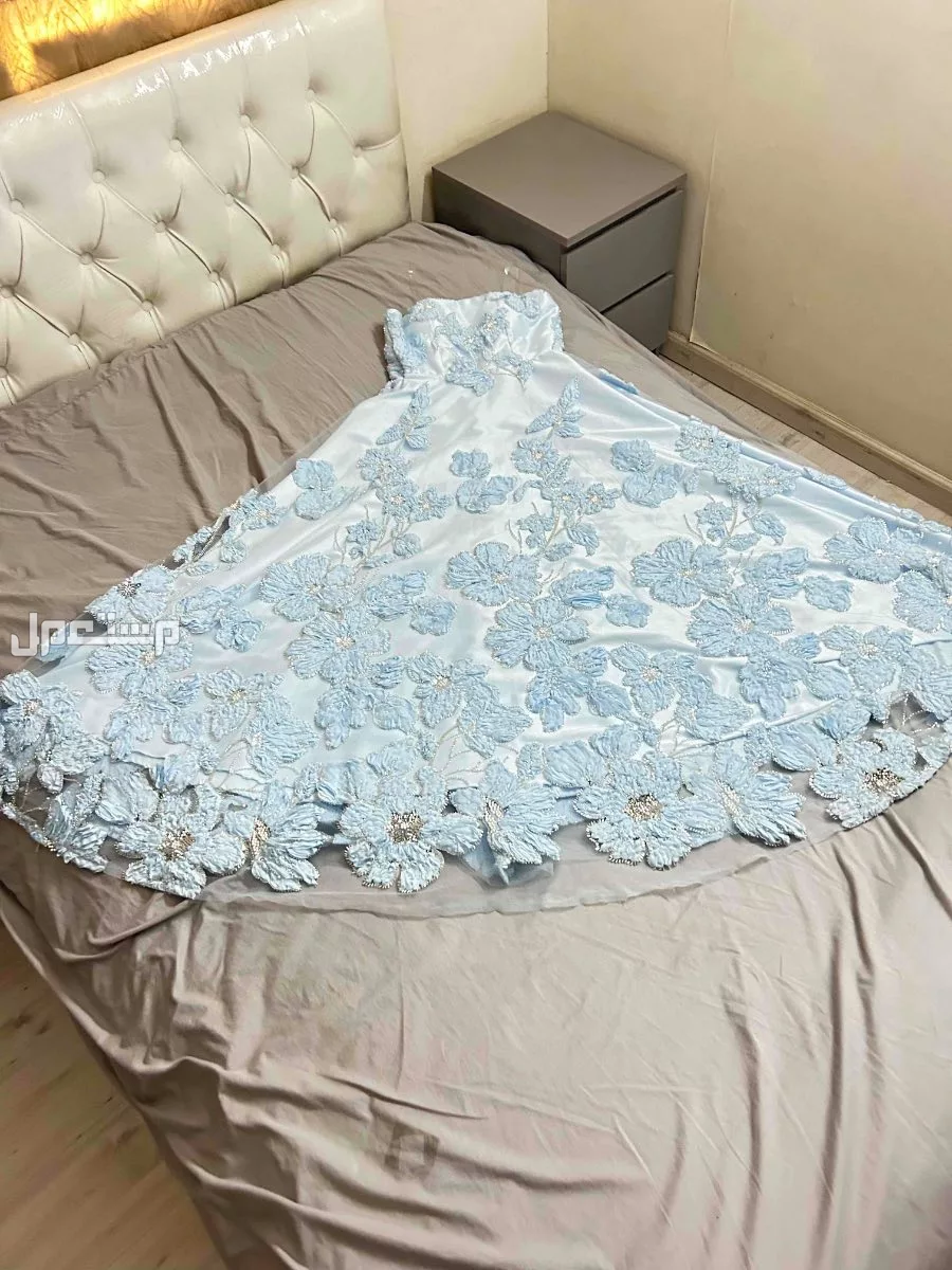 العزيزية الرياض شارع الدهاسية فستان سماوي لعروسه او مناسبة فخمه