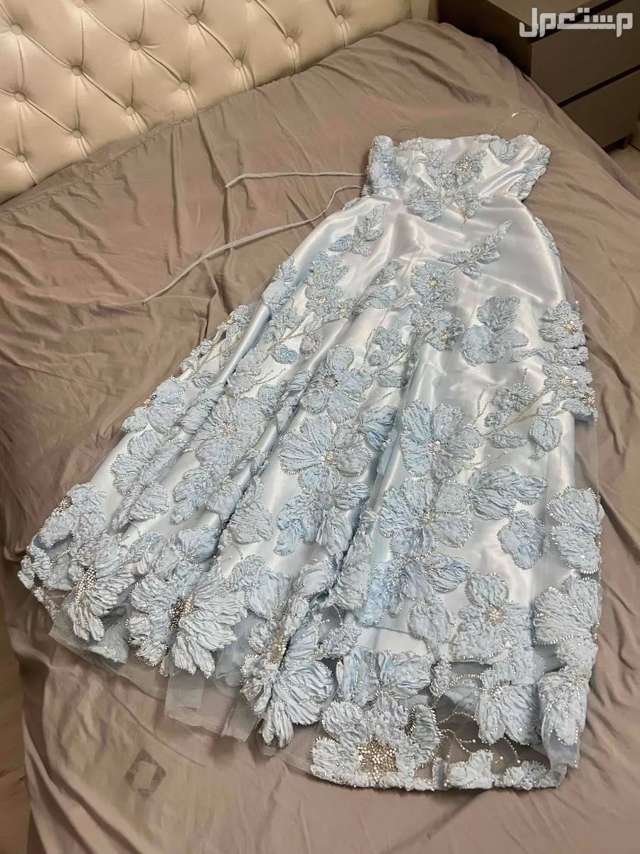 العزيزية الرياض شارع الدهاسية فستان سماوي لعروسه او مناسبة فخمه