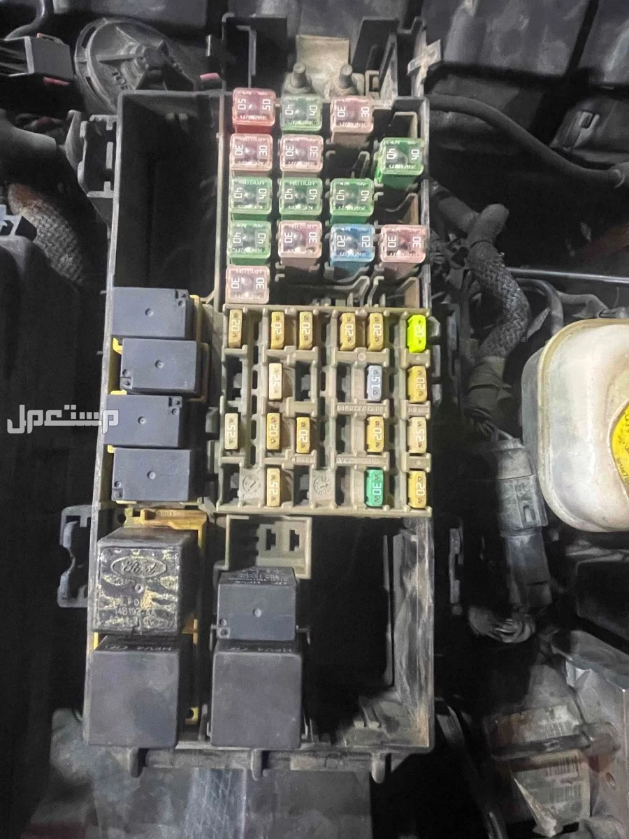 كهربأيي للسيارات خدمه بيت و تكييف فحص كمبيوتر و برمجهtoyota corolla