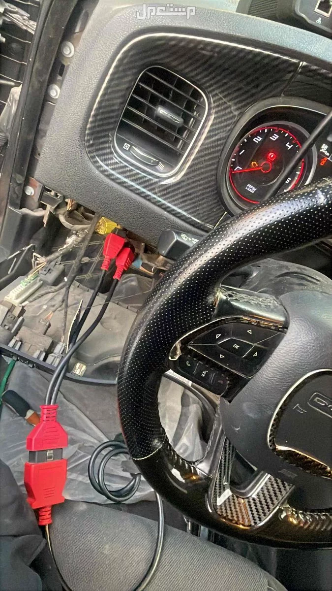 كهربأيي للسيارات خدمه بيت و تكييف فحص كمبيوتر و برمجهtoyota corolla