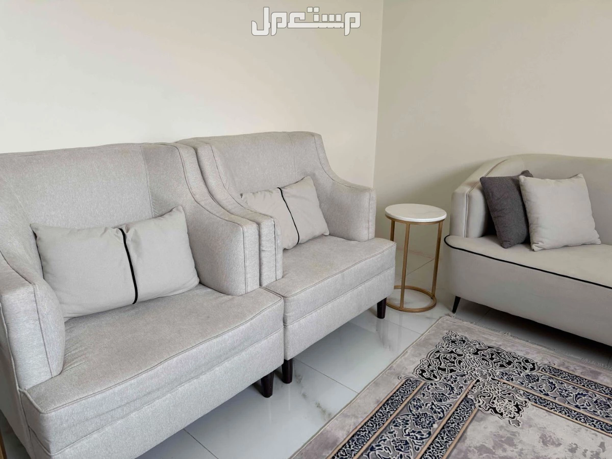 كنب للبيع 8 اشخاص في الرياض بسعر 1500 ريال سعودي