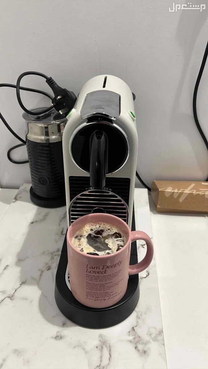 الة النيسبريسو مع الفورثر في مكة المكرمة بسعر 600 ريال سعودي