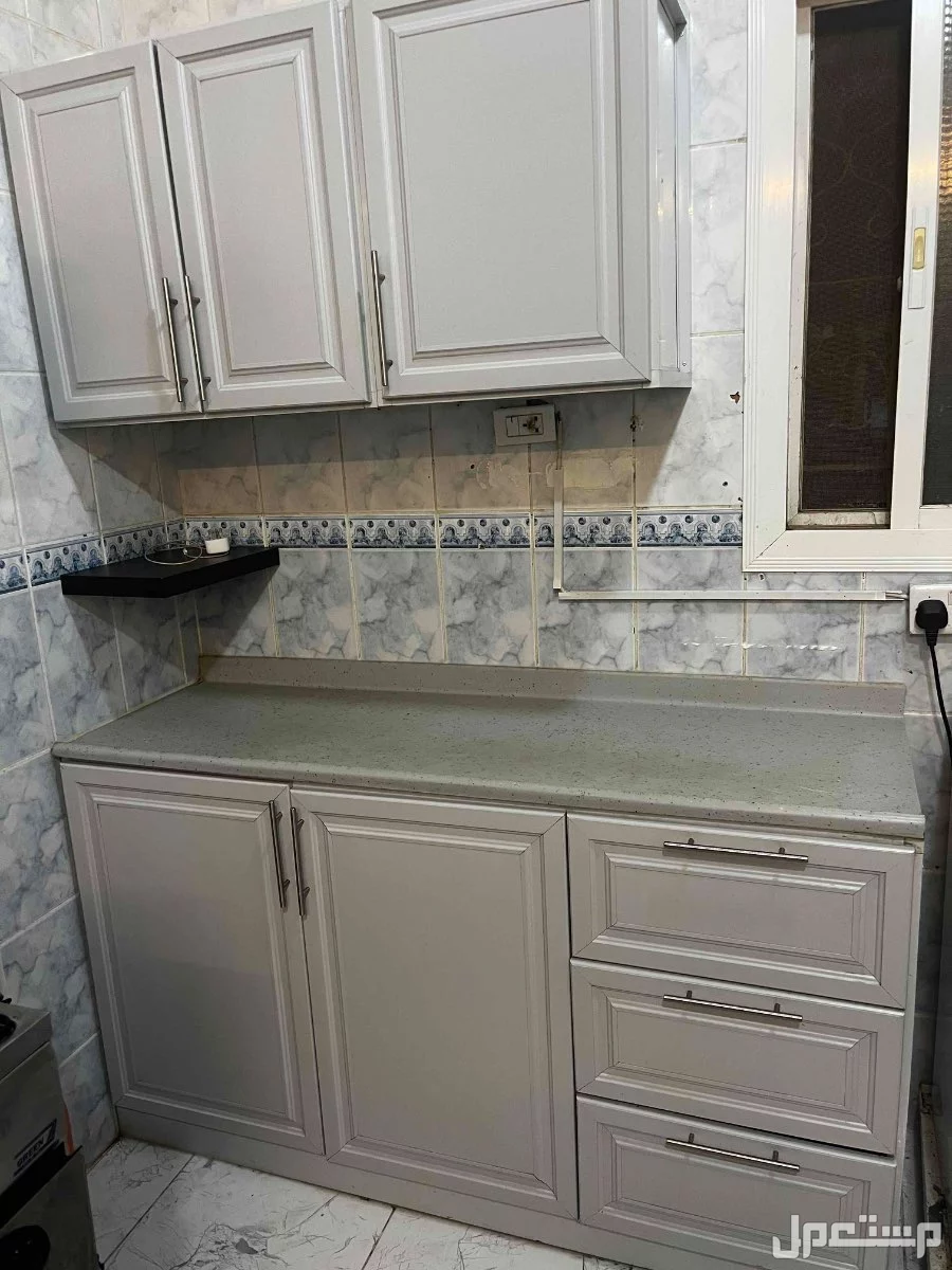 اثاث منزل للبيع المستعجل  في جدة