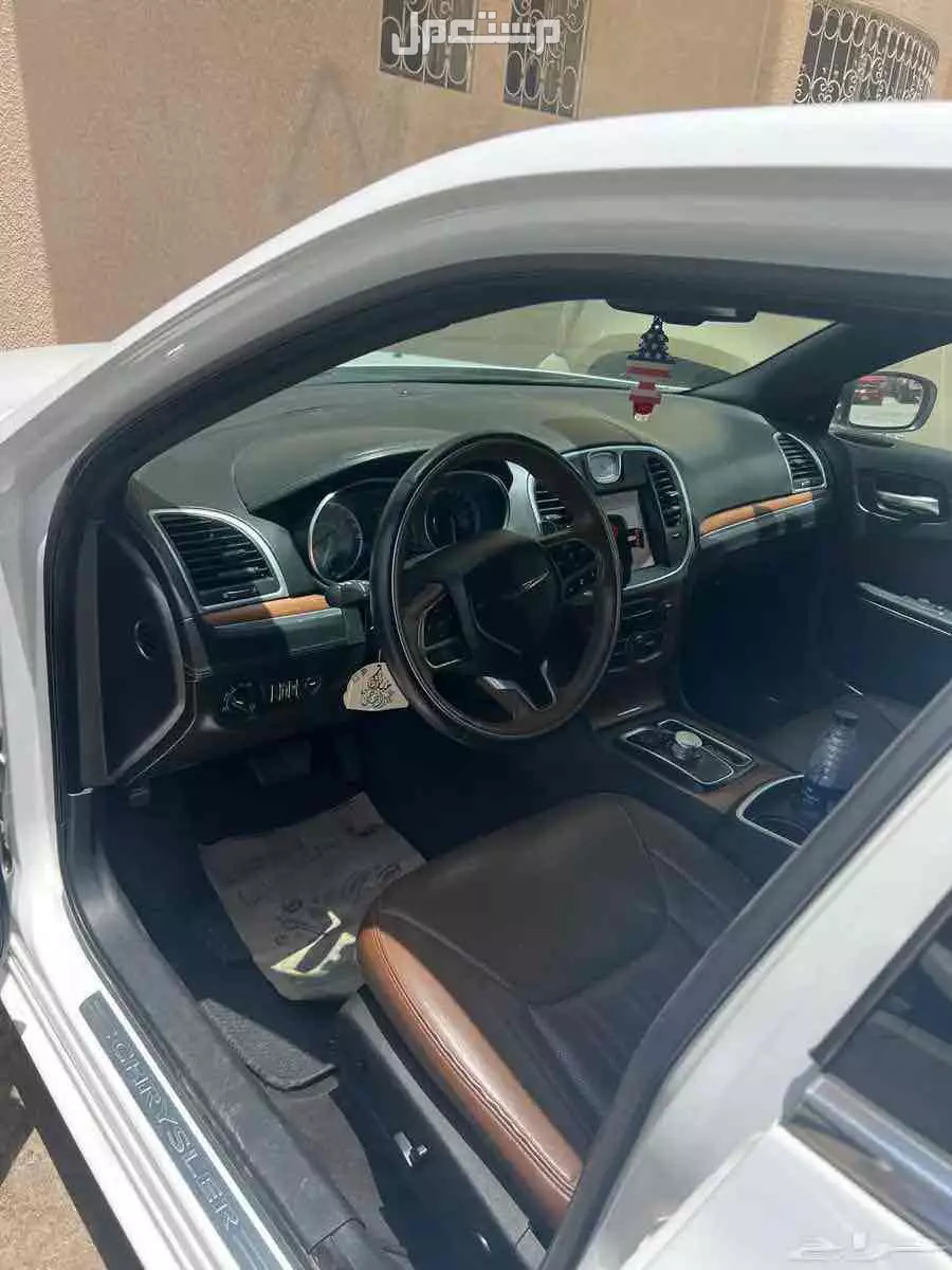 كرايسلر C300 2018 مستعملة للبيع في الرياض بسعر 90000 ريال سعودي