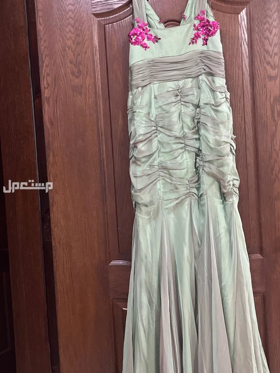 للبيع فستان سهره تيفاني أومبري مقاس 12 وقابل للتفاوض
