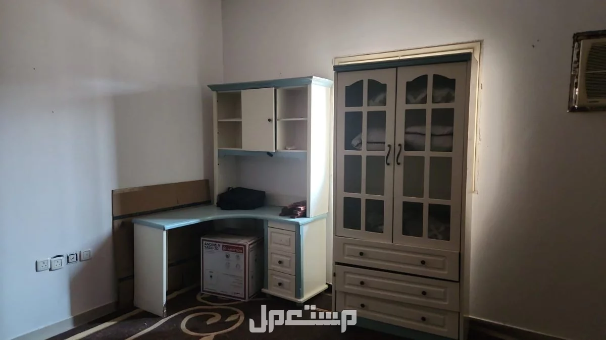 اثاث مكاتب منزلية منوع بجده  في جدة بسعر 1500 ريال سعودي دولاب كتب + مكتب زاوية للدراسة