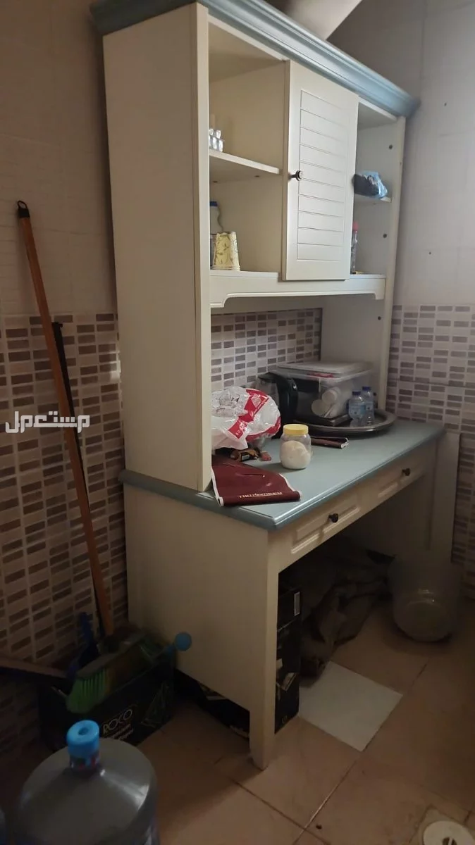اثاث مكاتب منزلية منوع بجده  في جدة بسعر 1500 ريال سعودي دولاب كتب