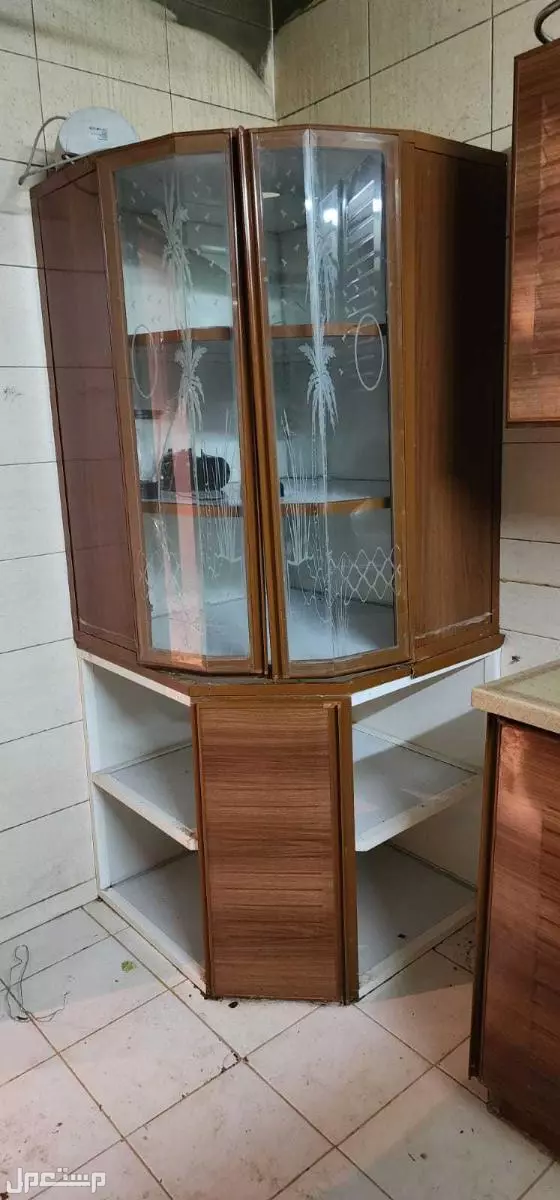 التخلص من الأثاث المستعمل والقديم بالرياض 0567781387طش عفش قديم