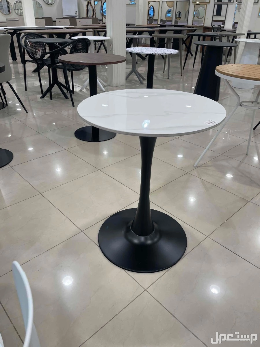 كراسي كوفي خارجي وطاولات فويه بسعر مخفض  في جدة بسعر 080 ريال سعودي