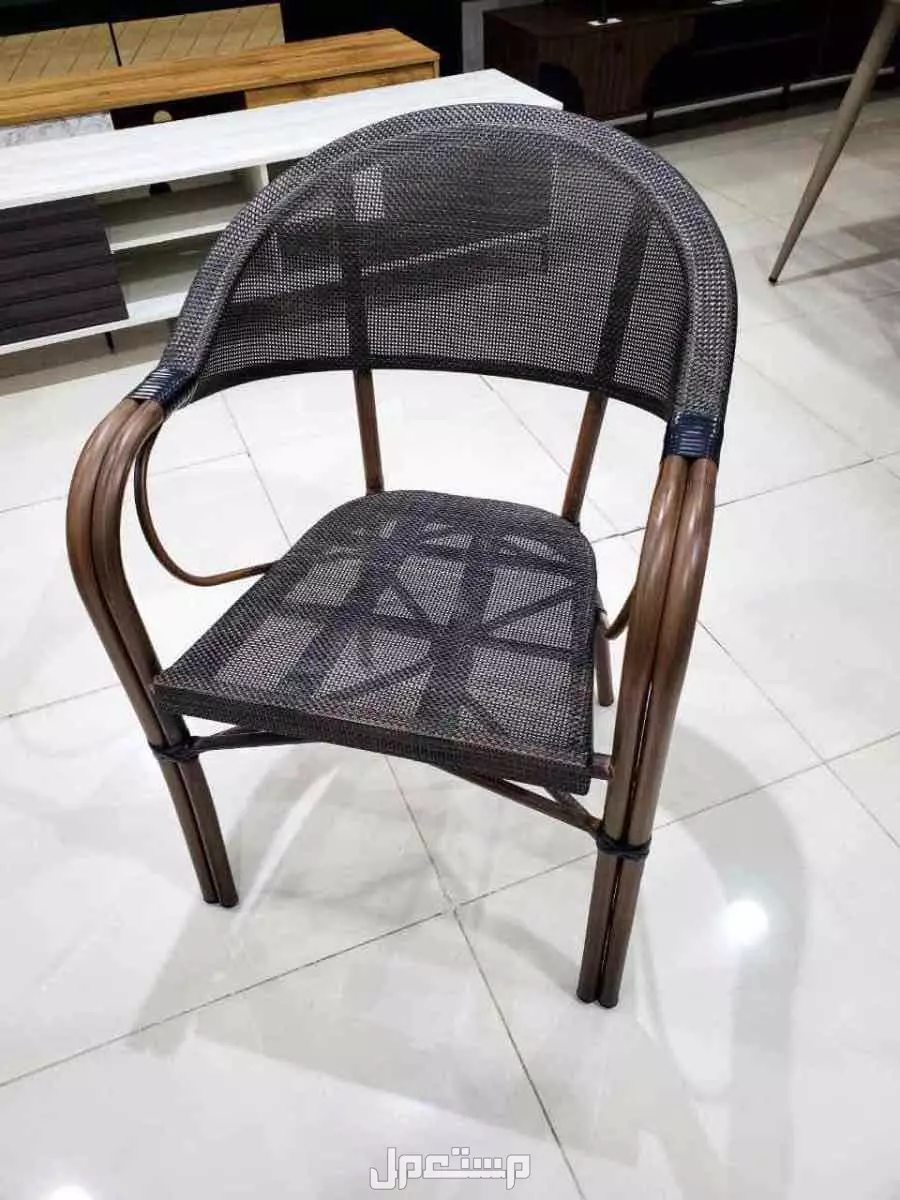 كراسي كوفي خارجي وطاولات فويه بسعر مخفض  في جدة بسعر 080 ريال سعودي
