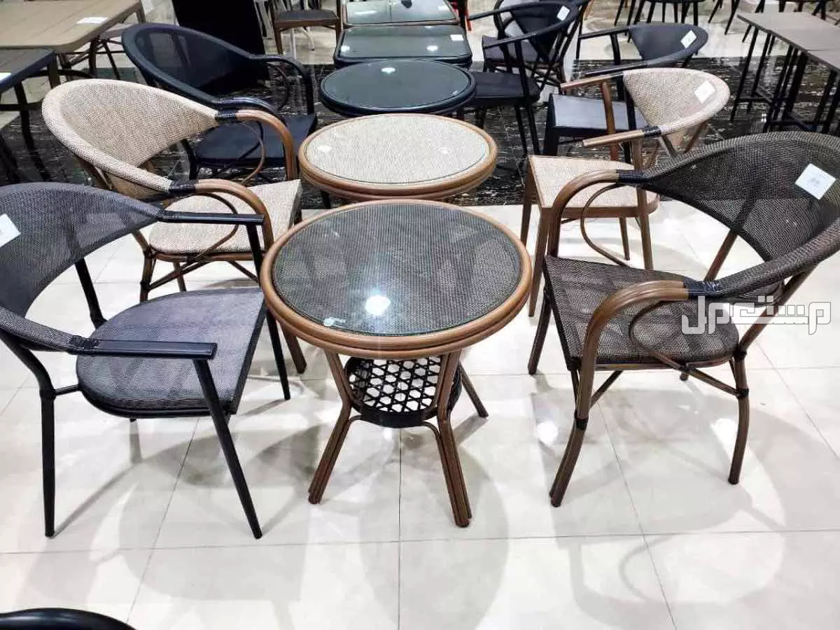 كراسي كوفي خارجي وطاولات فويه بسعر مخفض  في جدة بسعر 080 ريال سعودي