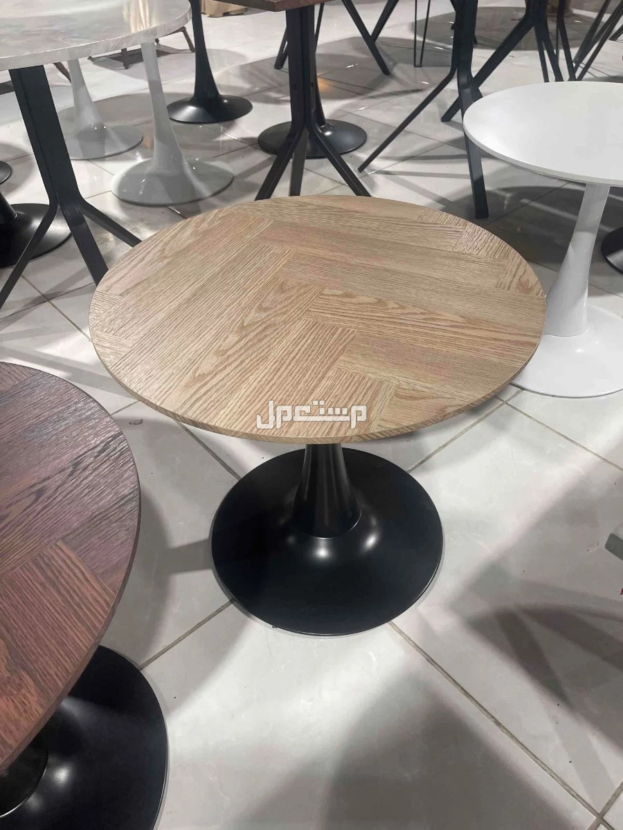 كراسي كوفي خارجي وطاولات فويه بسعر مخفض  في جدة بسعر 080 ريال سعودي