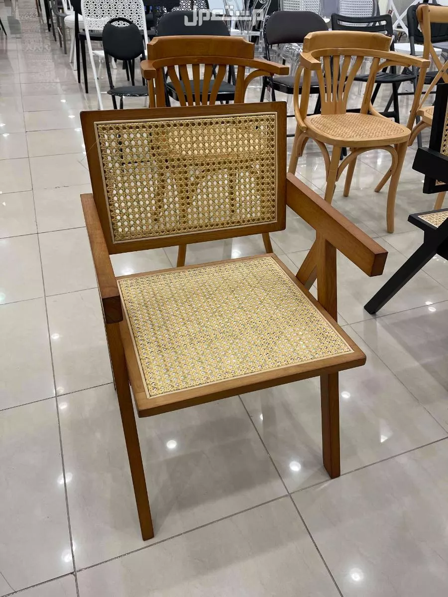 كراسي كوفي خارجي وطاولات فويه بسعر مخفض  في جدة بسعر 080 ريال سعودي