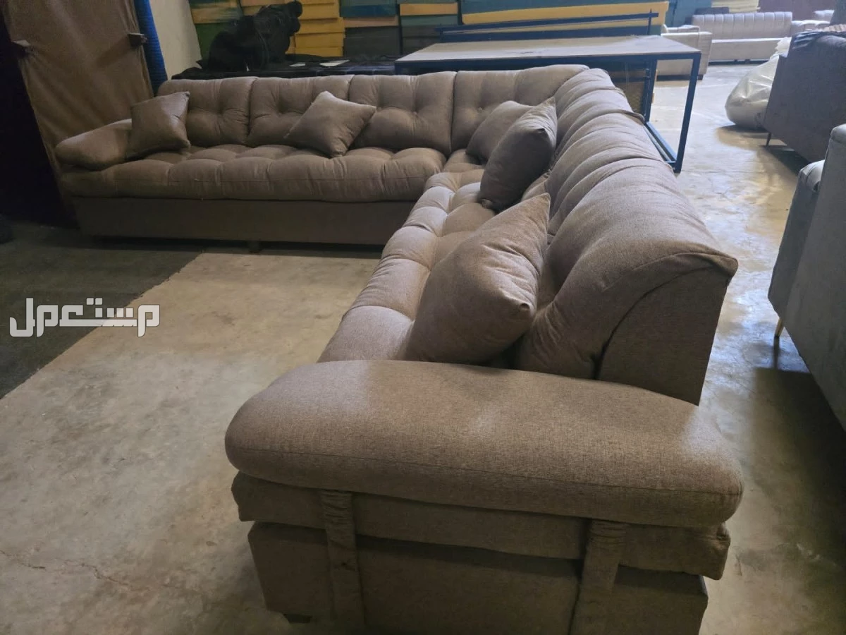 كنب جديد جاهز جميع الألوان اطقم حرف ال واطقم سبع أشخاص مع التوصيل بالرياض