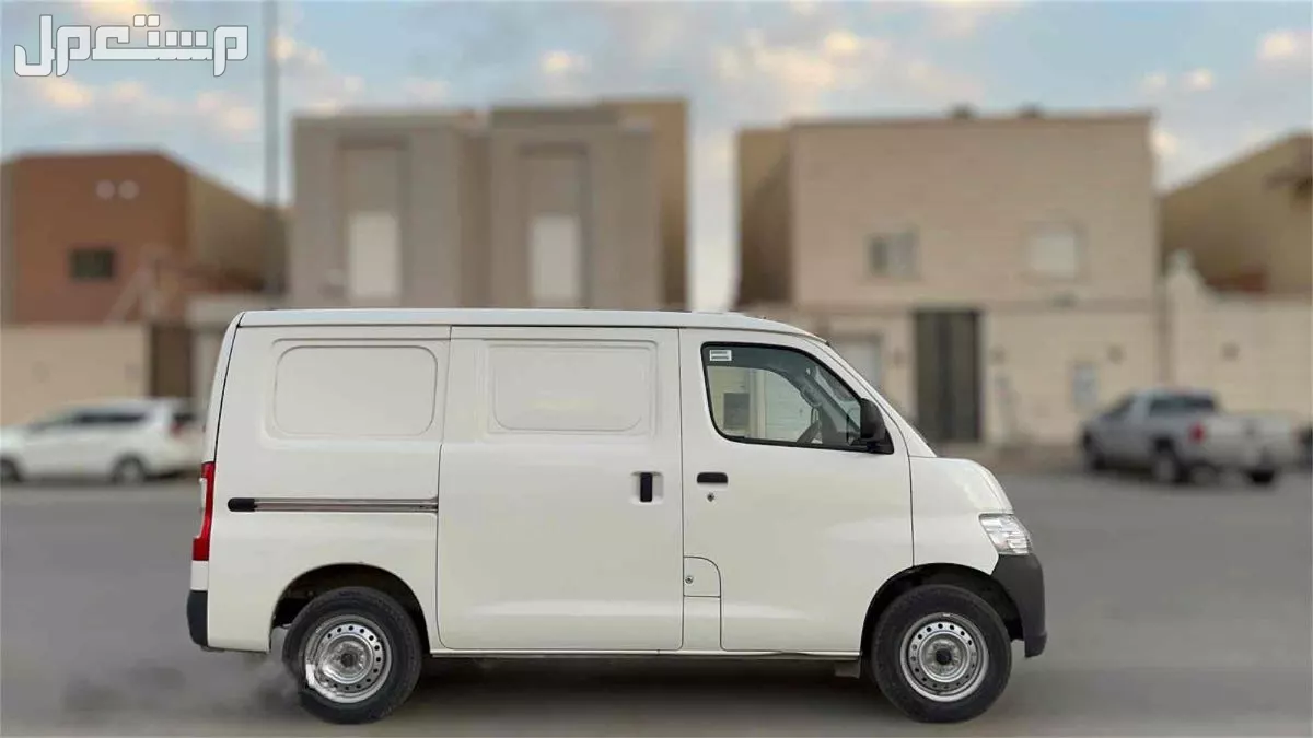 تويوتا لايت ايس 2024 مستعملة للبيع في الرياض بسعر 99 ريال سعودي