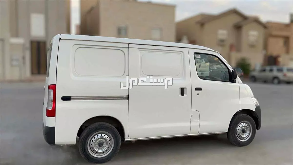 تويوتا لايت ايس 2024 مستعملة للبيع في الرياض بسعر 99 ريال سعودي