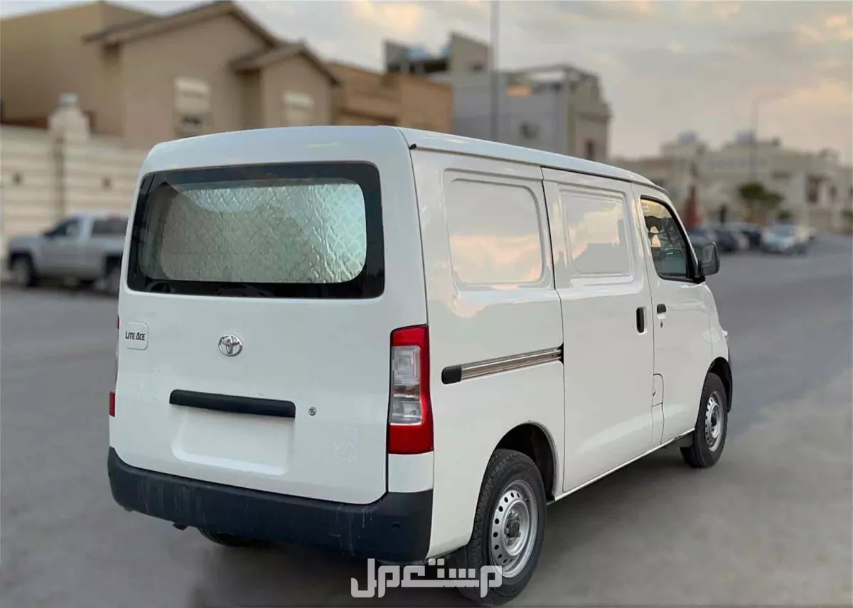 تويوتا لايت ايس 2024 مستعملة للبيع في الرياض بسعر 99 ريال سعودي