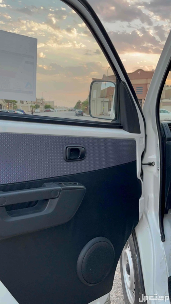 تويوتا لايت ايس 2024 مستعملة للبيع في الرياض بسعر 99 ريال سعودي