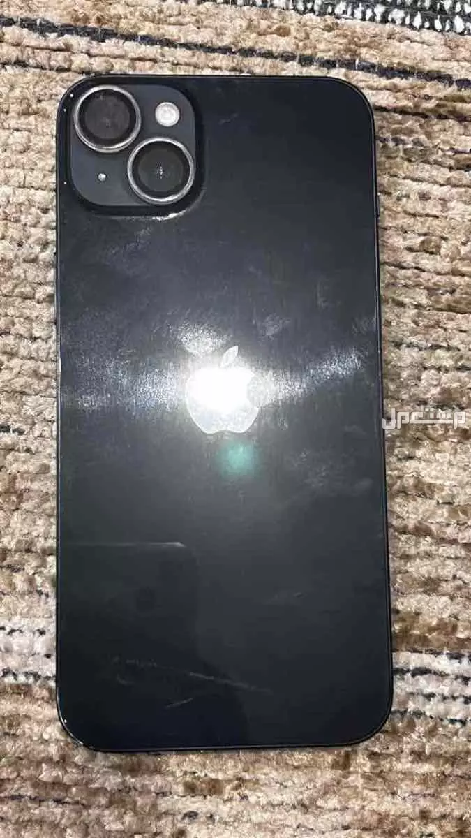 ايفون 14 بلس في المدينة المنورة بسعر ألفين ريال سعودي