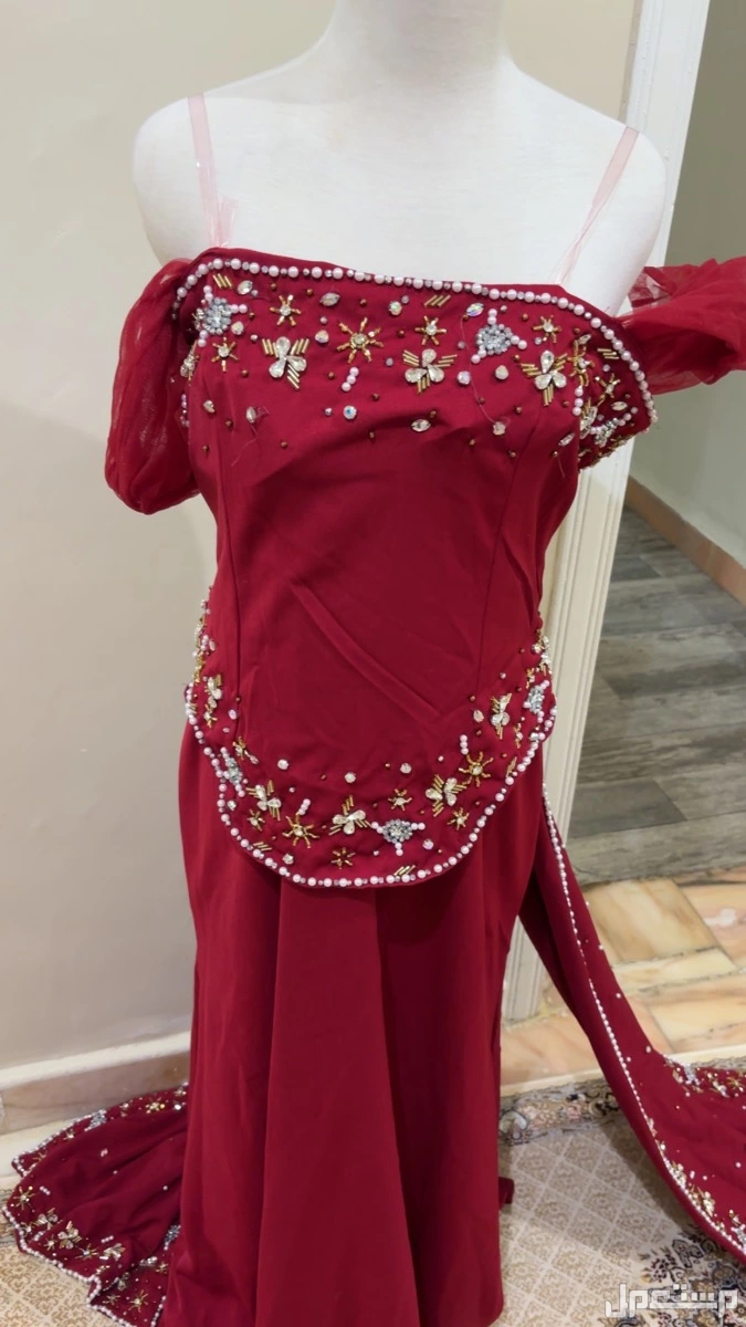 فستان سهرة للبيع في جدة  بسعر 400