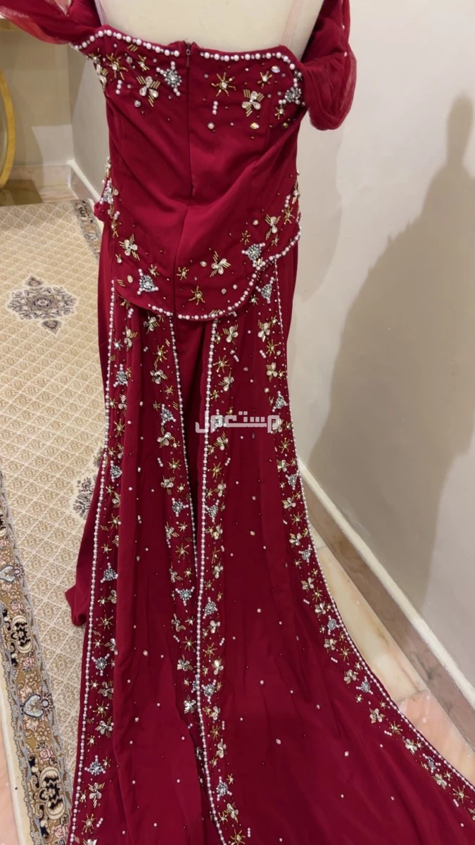فستان سهرة للبيع في جدة  بسعر 400