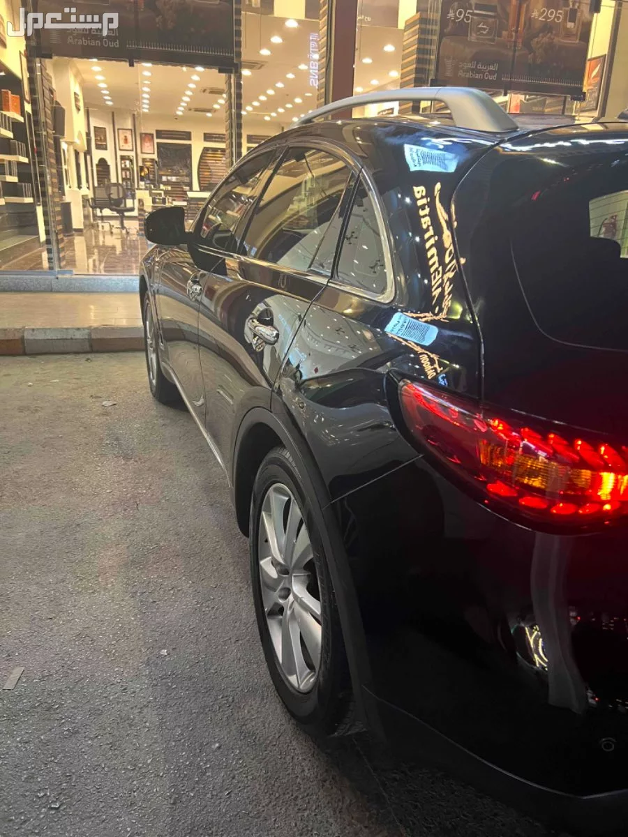 انفنتي QX70 2014 مستعملة للبيع في الرياض بسعر 50 ألف ريال سعودي