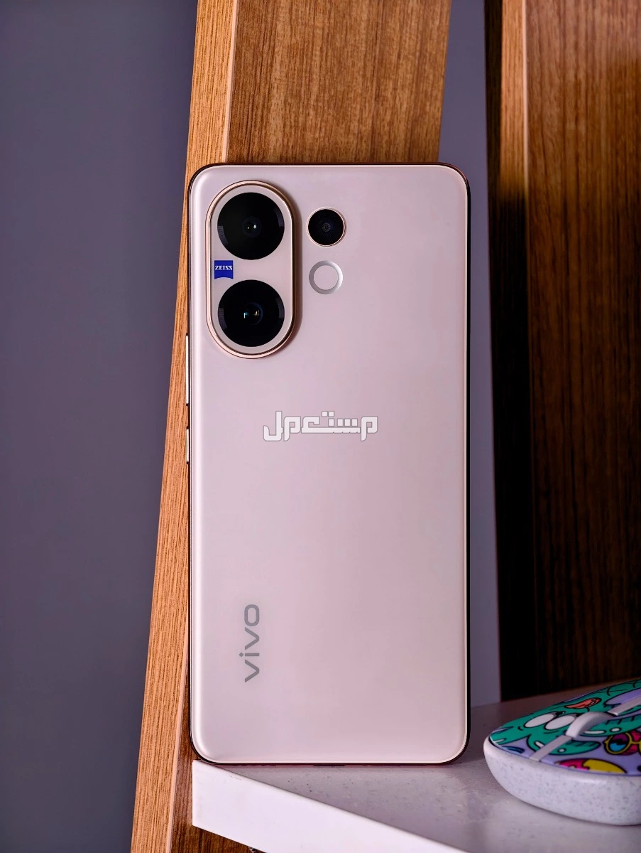 سعر ومواصفات فيفو V60 أحدث هواتف الفئة المتوسطة Vivo V60