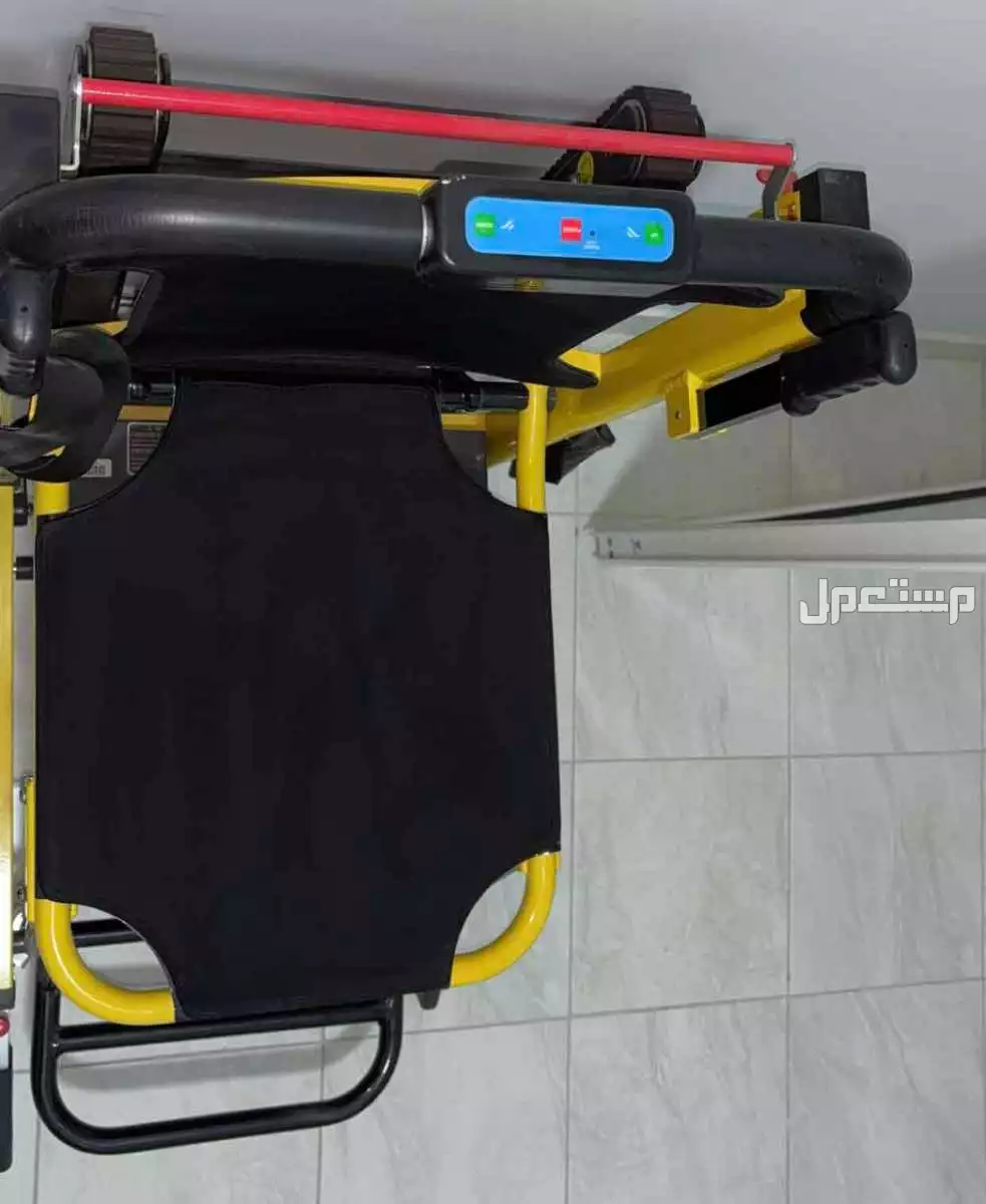 كرسي كهربائي لصعود الدرج في الدمام بسعر 3050