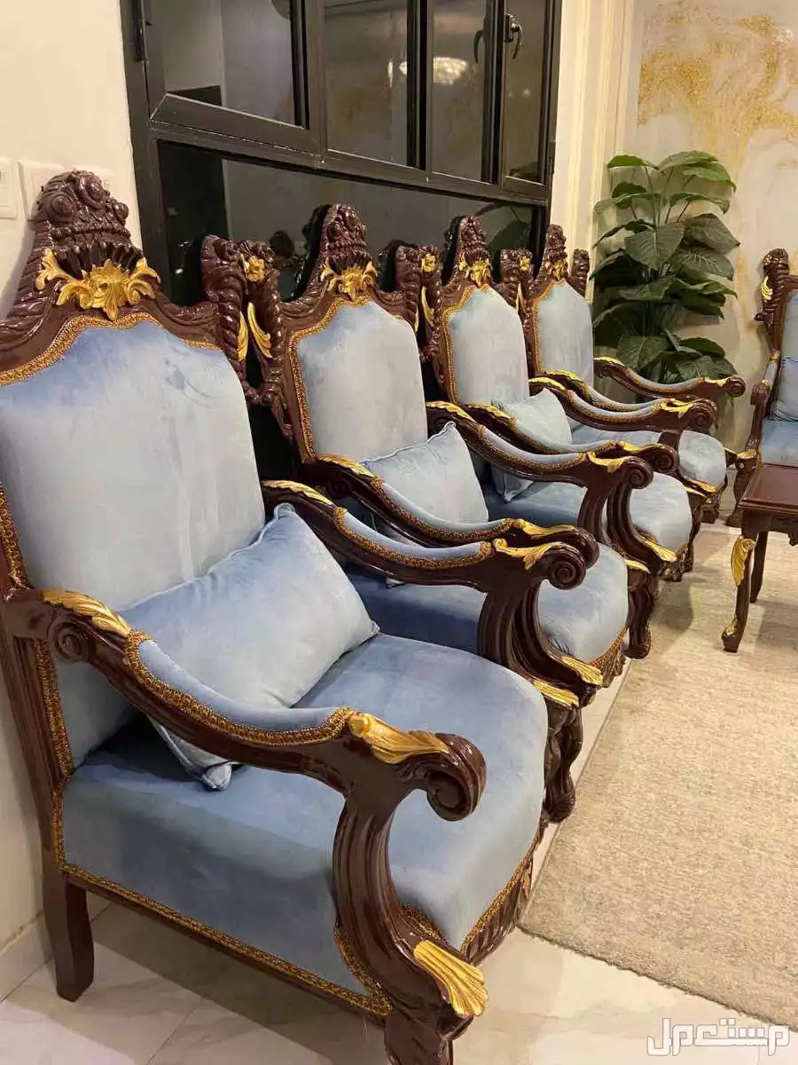 كنب للبيع في الرياض بسعر 1500 ريال سعودي