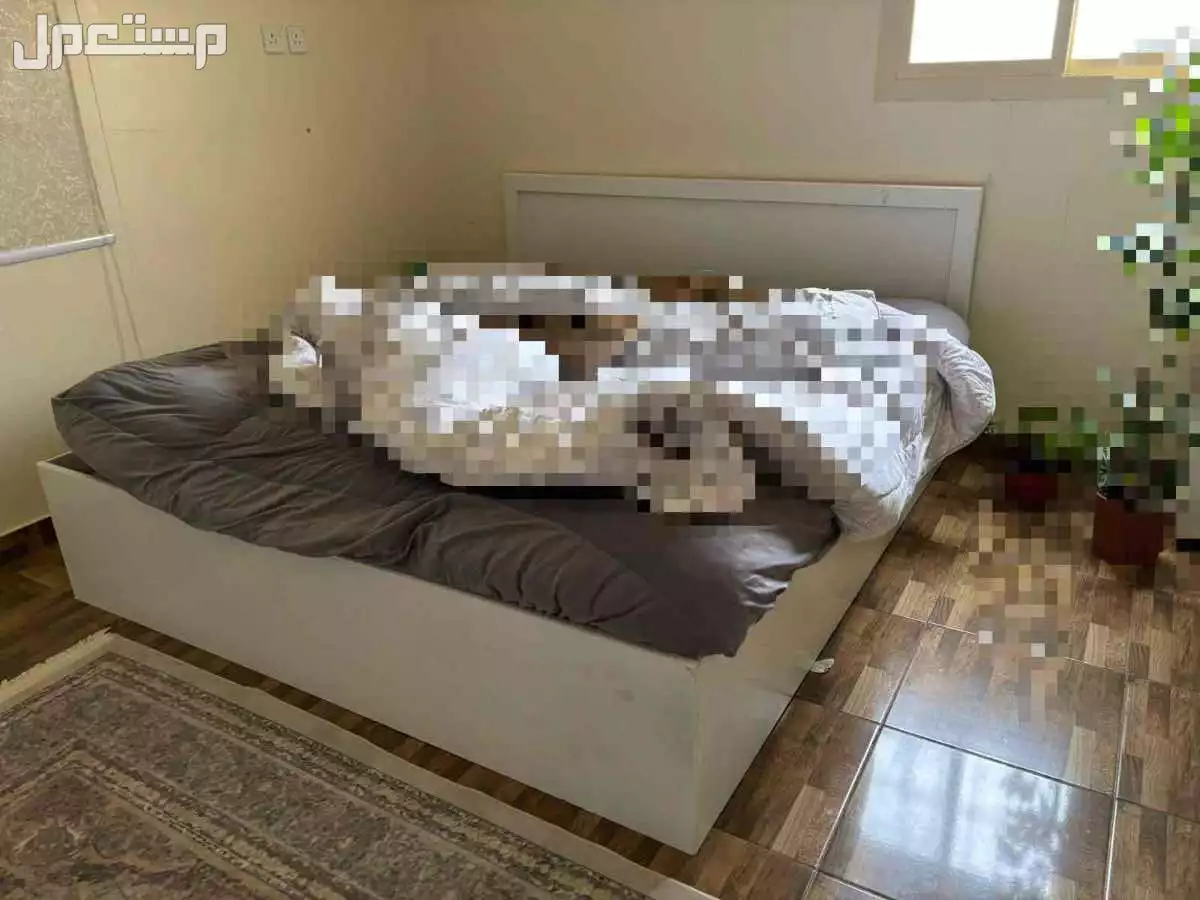 غرفة للبيع 3000 قابله للتفاوض في بيشة