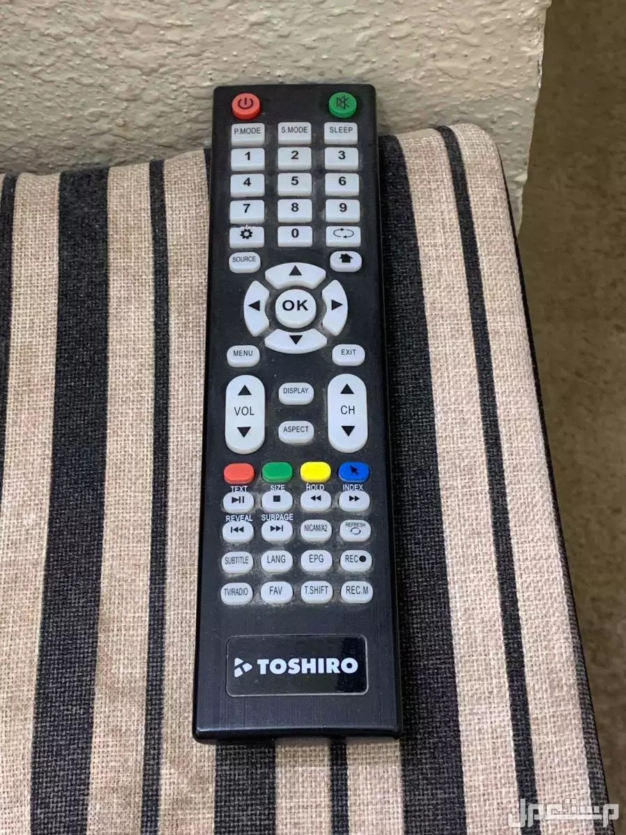 للبيع شاشة تلفزيون من شركة TOSHIRO في الرياض