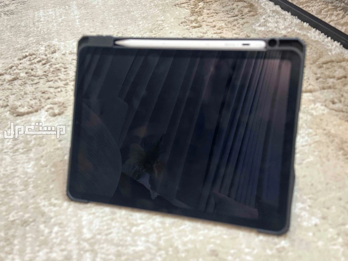 ايباد اير 5 ماركة أبل في مكة المكرمة بسعر ألفين ريال سعودي