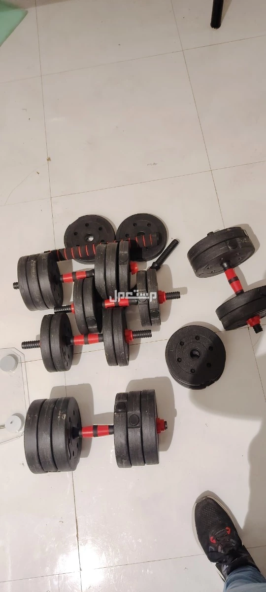 لدي اثقال وزنها 50 كيلو جديد حساب البيع لما عاد يحتاج اليها بدون شنطه في الرياض بسعر 300 ريال سعودي