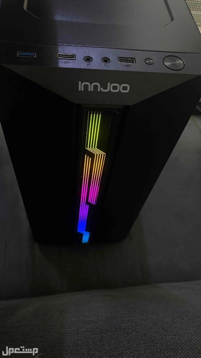 بي سي قيمنق نظيف في الرياض ما يشتكي من شي ب سعر 1400