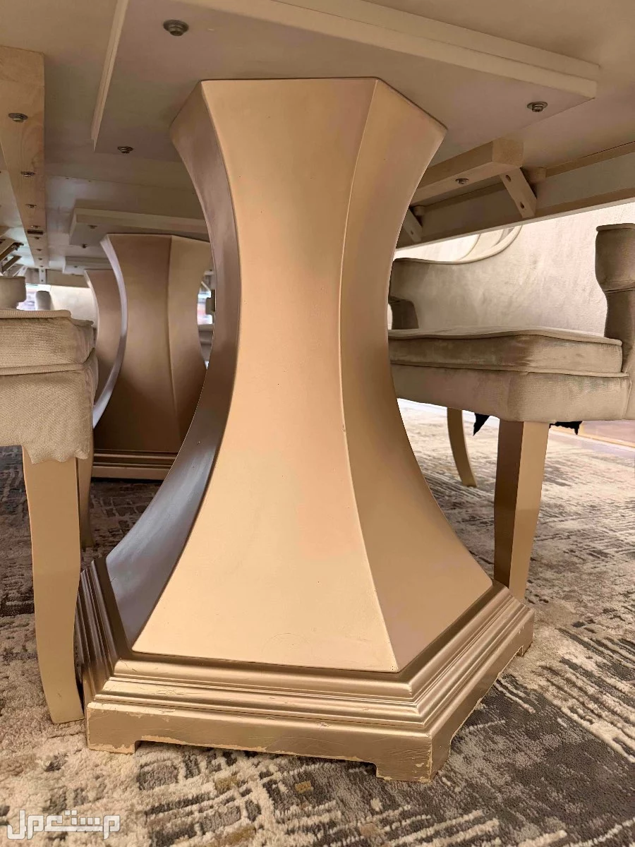 طاولة خشب سوزاني ( هوم سنتر ) 10 كراسي