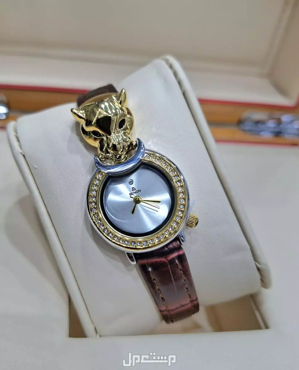 عرض خاص ساعات نسائيه جلد في الرياض بسعر 200 ريال سعودي