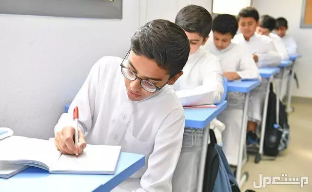 موضوع تعبير عن يوم المعلم 2025 لجميع الصفوف الدراسية موضوع تعبير قصير عن يوم المعلم 2025