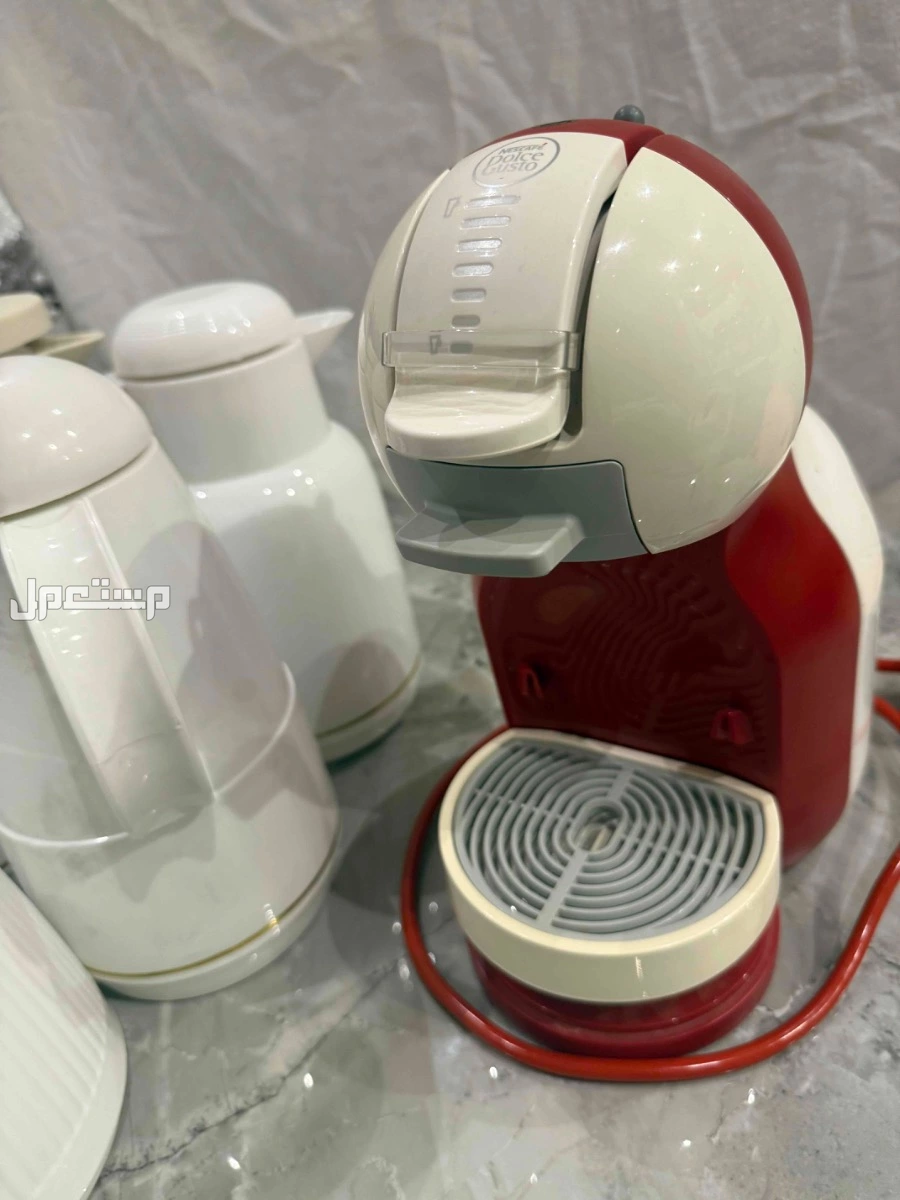 الة قهوه دولتشي مع ترامس قهوه للبيع