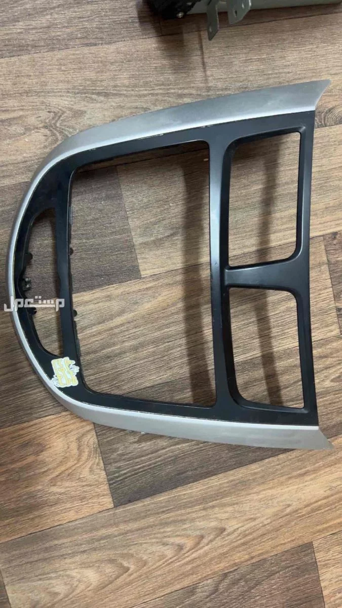 في تبوك قطع اكسنت طيس وشمعات وشبك