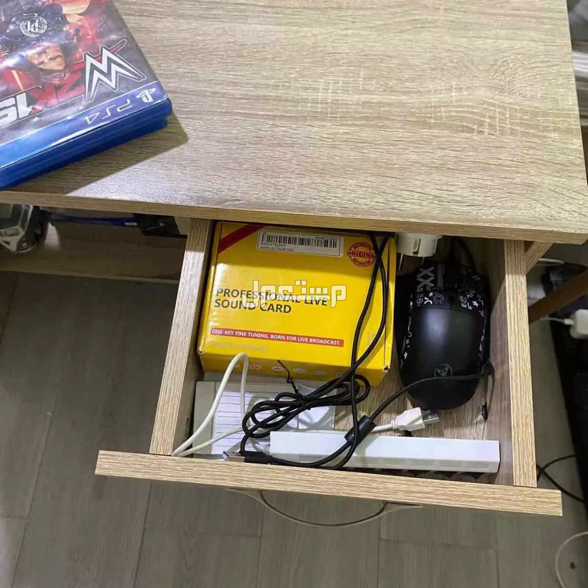 طوالة مكتبية وكرسي قيمنق في تبوك بسعر 350 ريال سعودي