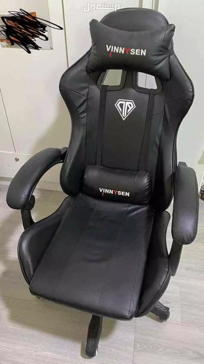 طوالة مكتبية وكرسي قيمنق في تبوك بسعر 350 ريال سعودي