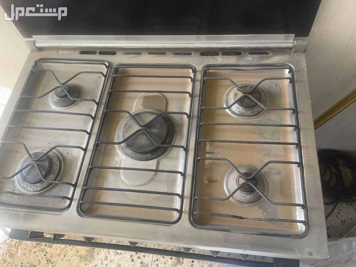 🔥 فرن غاز ستانلس ستيل – خمس عيون – مستعمل للبيع 🔥